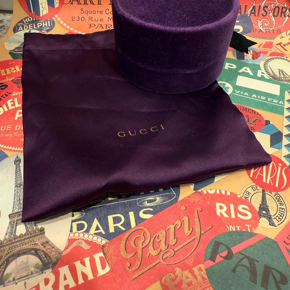 Gucci Silver Band in Purple Velvet Box - Picture 5 of 6
